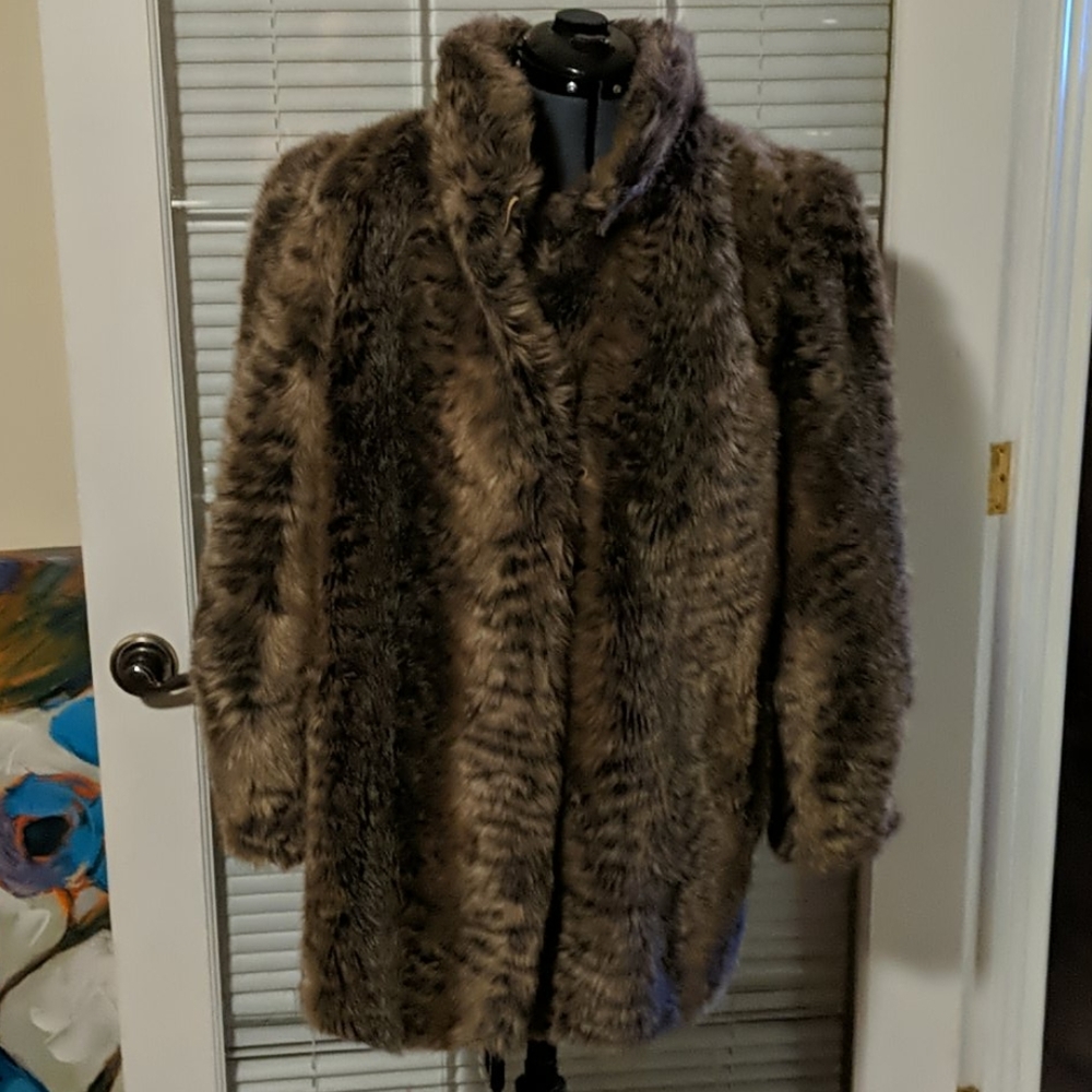 Faux Fur jacket with pockets